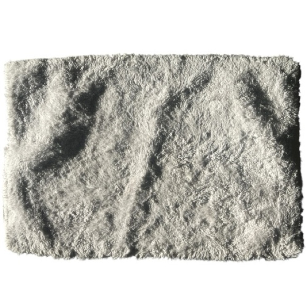 Elegant White Bath Mat

26“X 17.5“